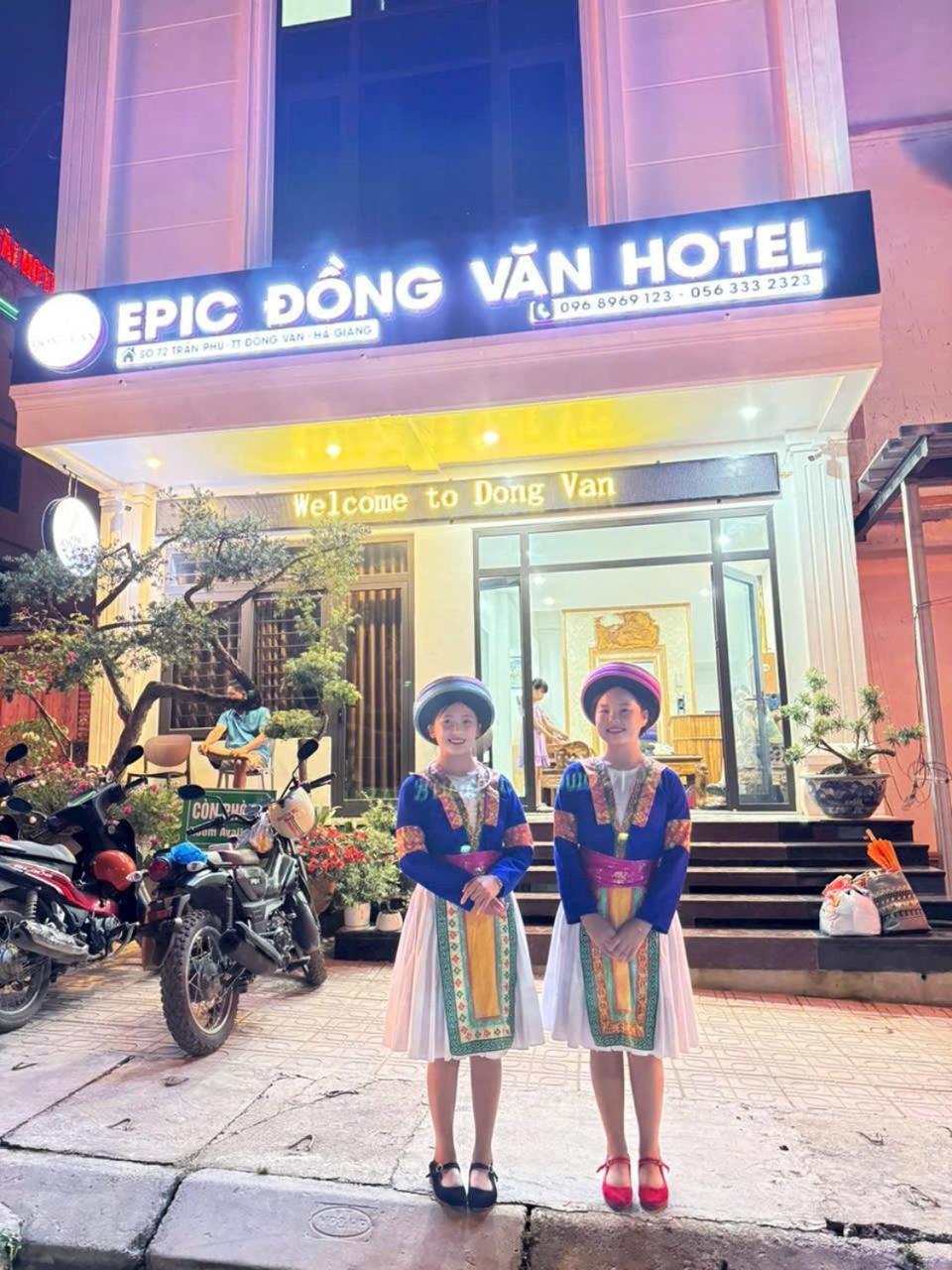 Epic Dong Van Hotel Buitenkant foto